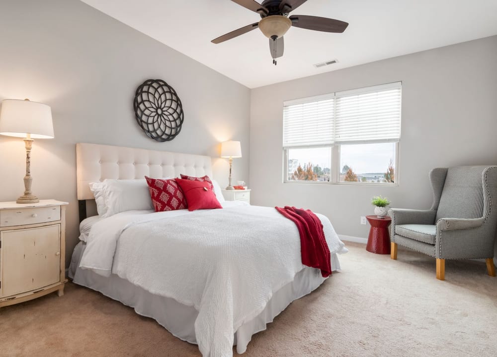 Two-bedroom flat, newly refurbished in Prestwich
